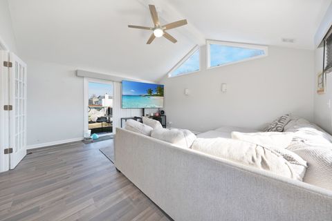 Tiny photo for 565 Edgebrook Court, Carol Stream, IL 60188 (MLS # 12593133)