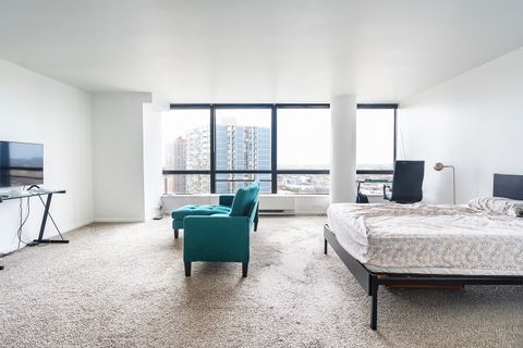 Tiny photo for 5415 N SHERIDAN Road #2003, Chicago, IL 60640 (MLS # 12616345)