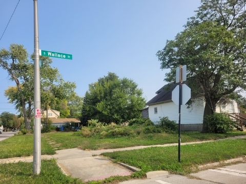 9001-9003 S Wallace Street Chicago IL 60620