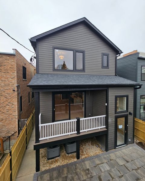 Tiny photo for 3723 N Oakley Avenue, Chicago, IL 60618 (MLS # 12571083)
