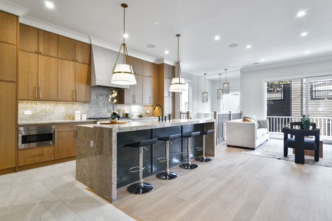 Tiny photo for 3723 N Oakley Avenue, Chicago, IL 60618 (MLS # 12571083)