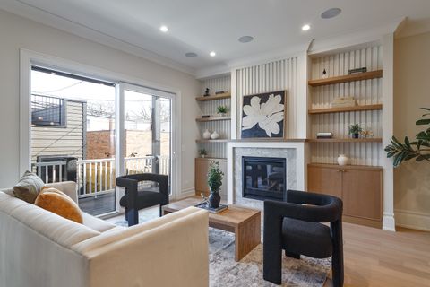 Tiny photo for 3723 N Oakley Avenue, Chicago, IL 60618 (MLS # 12571083)