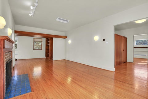 Tiny photo for 402 W Pennsylvania Avenue, Urbana, IL 61801 (MLS # 12716537)