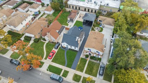 Tiny photo for 1811 N 72nd Court, Elmwood Park, IL 60707 (MLS # 12509177)