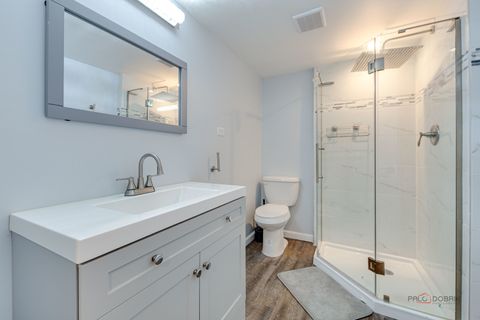 Tiny photo for 6149 N Karlov Avenue, Chicago, IL 60646 (MLS # 12495013)