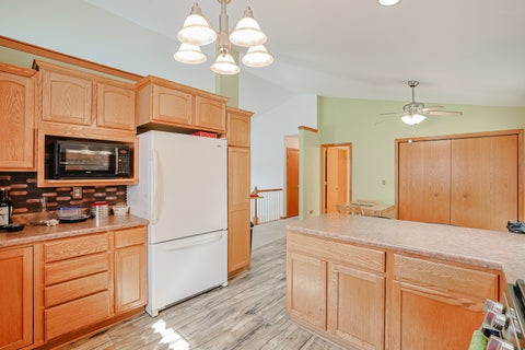 Tiny photo for 1305 13th Street, Winthrop Harbor, IL 60096 (MLS # 12744616)