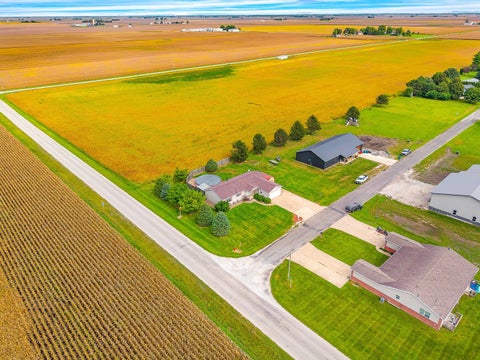 Tiny photo for 108 W Ririe Place, Flanagan, IL 61740 (MLS # 12690895)