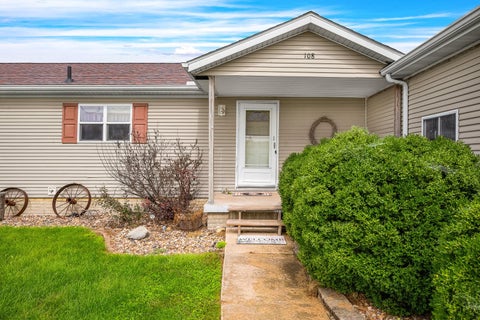 Tiny photo for 108 W Ririe Place, Flanagan, IL 61740 (MLS # 12690895)