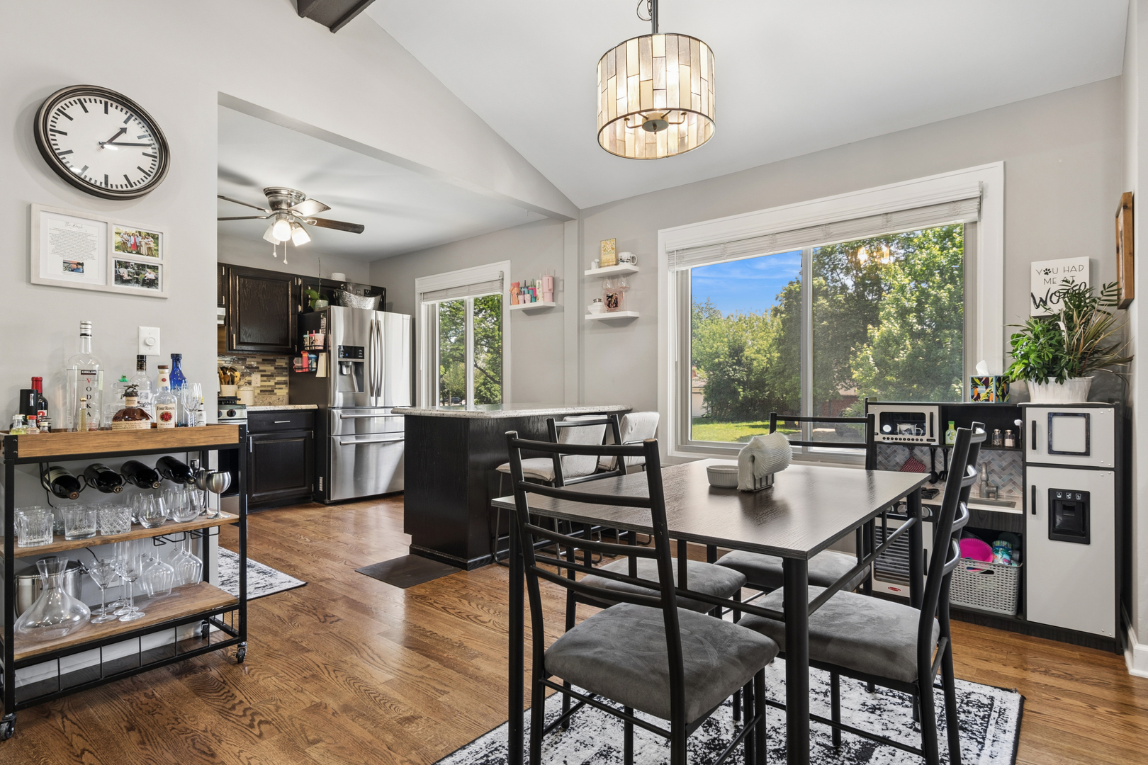 Properties 3 930 Camelot Drive