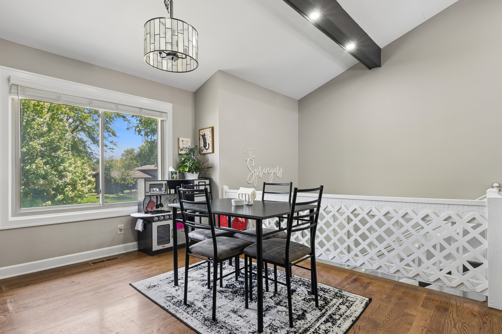 Properties 4 930 Camelot Drive