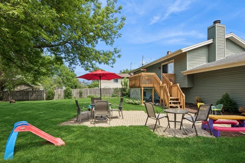 Tiny photo for 930 Camelot Drive, Crystal Lake, IL 60014 (MLS # 12661992)