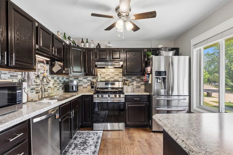 Tiny photo for 930 Camelot Drive, Crystal Lake, IL 60014 (MLS # 12661992)