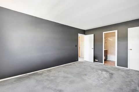 Tiny photo for 5757 N Sheridan Road #19B, Chicago, IL 60660 (MLS # 12565932)