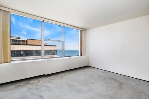 Tiny photo for 5757 N Sheridan Road #19B, Chicago, IL 60660 (MLS # 12565932)