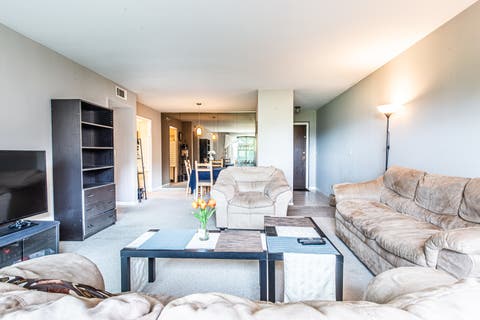 Tiny photo for 700 Wellington Avenue #409, Elk Grove Village, IL 60007 (MLS # 12730097)