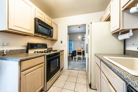 Tiny photo for 700 Wellington Avenue #409, Elk Grove Village, IL 60007 (MLS # 12730097)