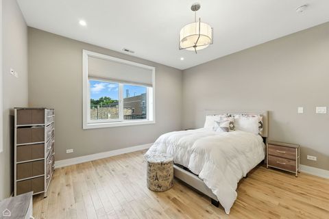 Tiny photo for 826 W Cullerton Street #2W, Chicago, IL 60608 (MLS # 12601216)