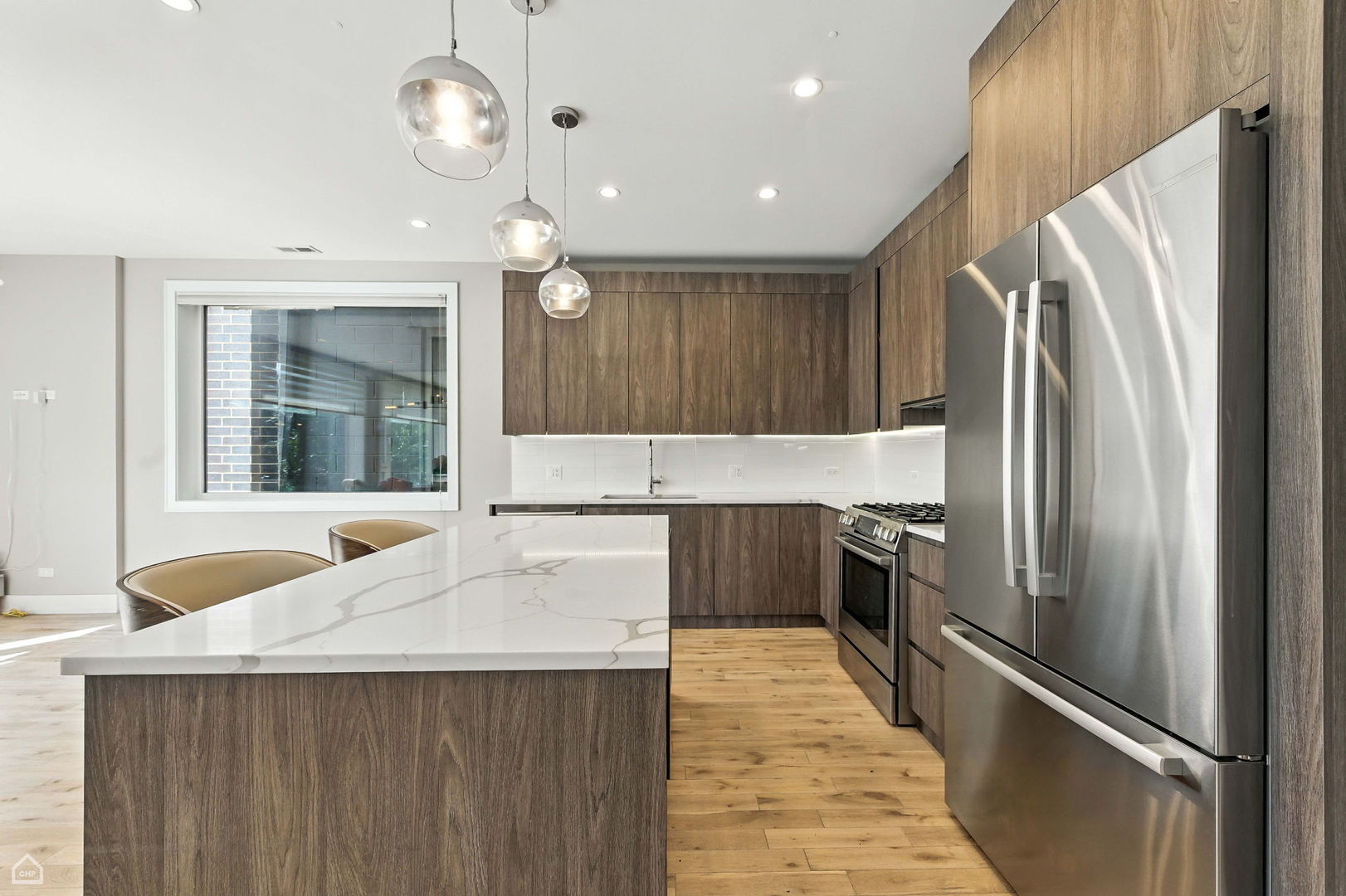 826 W Cullerton Street 2W