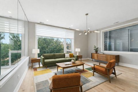 Tiny photo for 826 W Cullerton Street #2W, Chicago, IL 60608 (MLS # 12601216)