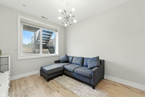 Tiny photo for 826 W Cullerton Street #2W, Chicago, IL 60608 (MLS # 12601216)