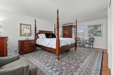 Tiny photo for 890 S Cherokee Road, Lake Forest, IL 60045 (MLS # 12571334)