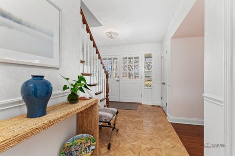 Tiny photo for 890 S Cherokee Road, Lake Forest, IL 60045 (MLS # 12571334)