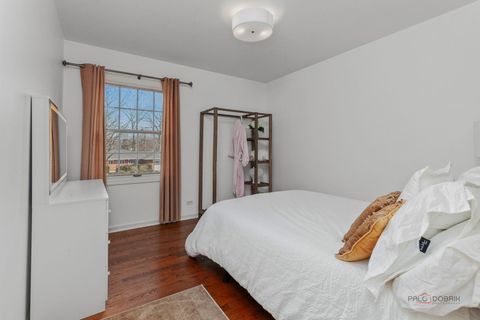 Tiny photo for 890 S Cherokee Road, Lake Forest, IL 60045 (MLS # 12571334)