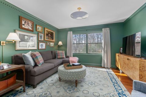 Tiny photo for 890 S Cherokee Road, Lake Forest, IL 60045 (MLS # 12571334)