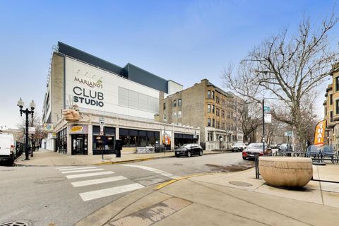 Tiny photo for 663 W Barry Avenue #4C, Chicago, IL 60657 (MLS # 12624559)