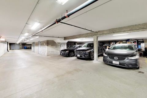 Tiny photo for 663 W Barry Avenue #4C, Chicago, IL 60657 (MLS # 12624559)