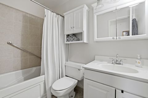 Tiny photo for 6933 N Kedzie Avenue #202, Chicago, IL 60645 (MLS # 12576908)