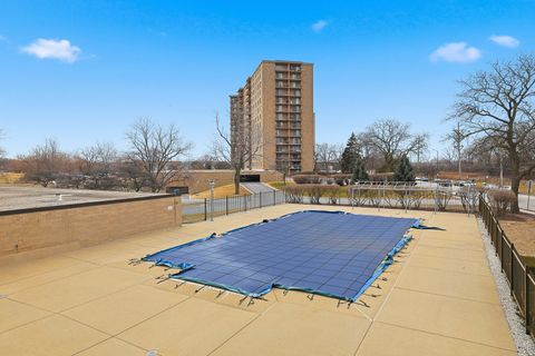 Tiny photo for 6933 N Kedzie Avenue #202, Chicago, IL 60645 (MLS # 12576908)
