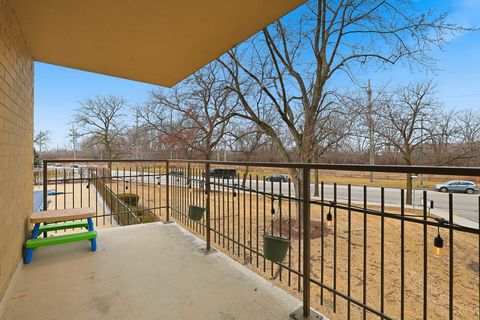 Tiny photo for 6933 N Kedzie Avenue #202, Chicago, IL 60645 (MLS # 12576908)