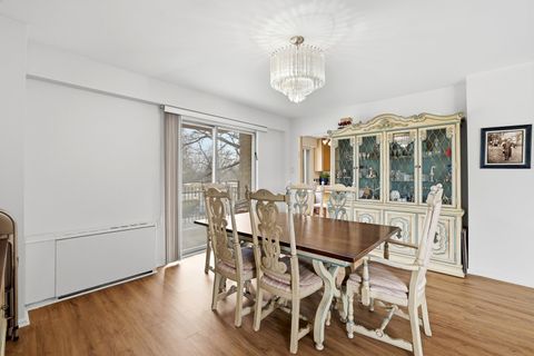 Tiny photo for 6933 N Kedzie Avenue #202, Chicago, IL 60645 (MLS # 12576908)