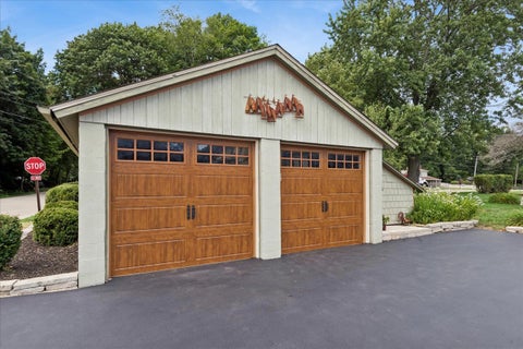 Tiny photo for 346 Sheridan Road, Winthrop Harbor, IL 60096 (MLS # 12715534)