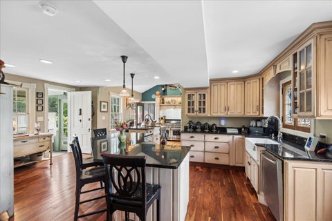 Tiny photo for 346 Sheridan Road, Winthrop Harbor, IL 60096 (MLS # 12715534)