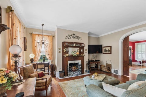 Tiny photo for 346 Sheridan Road, Winthrop Harbor, IL 60096 (MLS # 12715534)