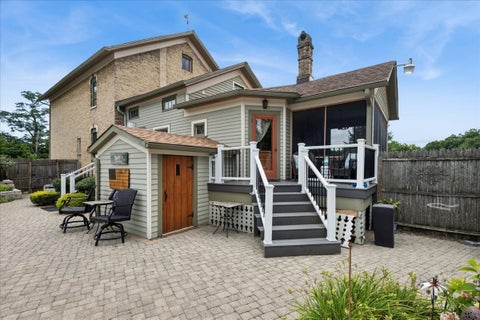 Tiny photo for 346 Sheridan Road, Winthrop Harbor, IL 60096 (MLS # 12715534)