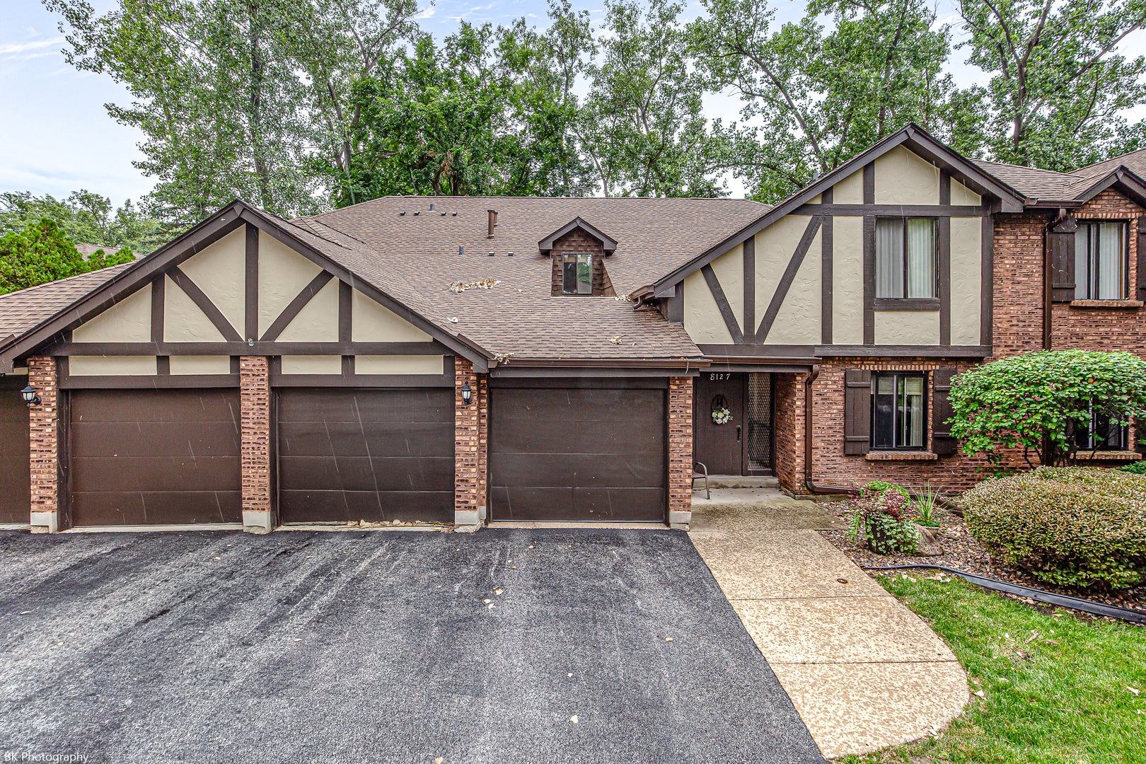 8127 Chestnut Drive 58C