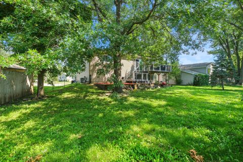Tiny photo for 565 COTTONWOOD Circle, Bolingbrook, IL 60440 (MLS # 12501420)