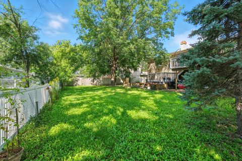 Tiny photo for 565 COTTONWOOD Circle, Bolingbrook, IL 60440 (MLS # 12501420)