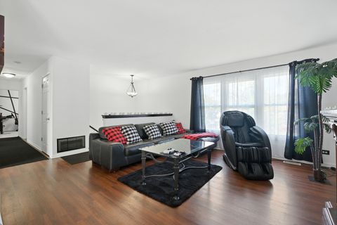 Tiny photo for 565 COTTONWOOD Circle, Bolingbrook, IL 60440 (MLS # 12501420)