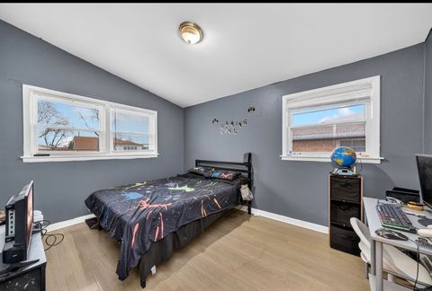 Tiny photo for 350 Carey Court, Chicago Heights, IL 60411 (MLS # 12548770)