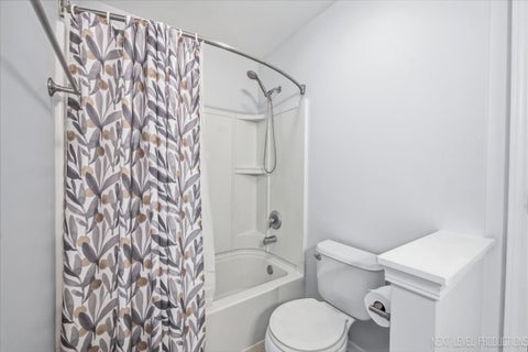 Tiny photo for 6N307 Whitmore Circle #B, St. Charles, IL 60174 (MLS # 12681101)