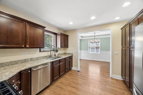 Tiny photo for 564 Selborne Road, Riverside, IL 60546 (MLS # 12674862)