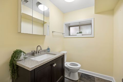 Tiny photo for 564 Selborne Road, Riverside, IL 60546 (MLS # 12674862)