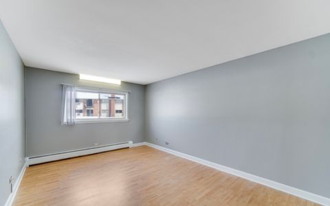 Tiny photo for 1557 Jill Court #110, Glendale Heights, IL 60139 (MLS # 12496773)