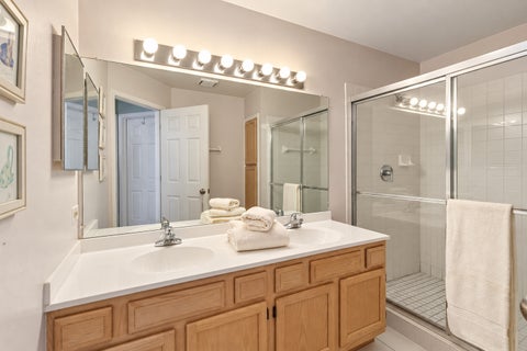 Tiny photo for 109 Lauralton Street #10, Lake Bluff, IL 60044 (MLS # 12740430)