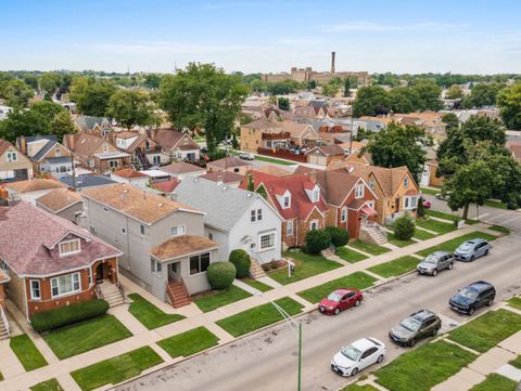 Tiny photo for 6049 W School Street, Chicago, IL 60634 (MLS # 12488697)