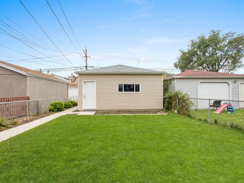 Tiny photo for 6049 W School Street, Chicago, IL 60634 (MLS # 12488697)